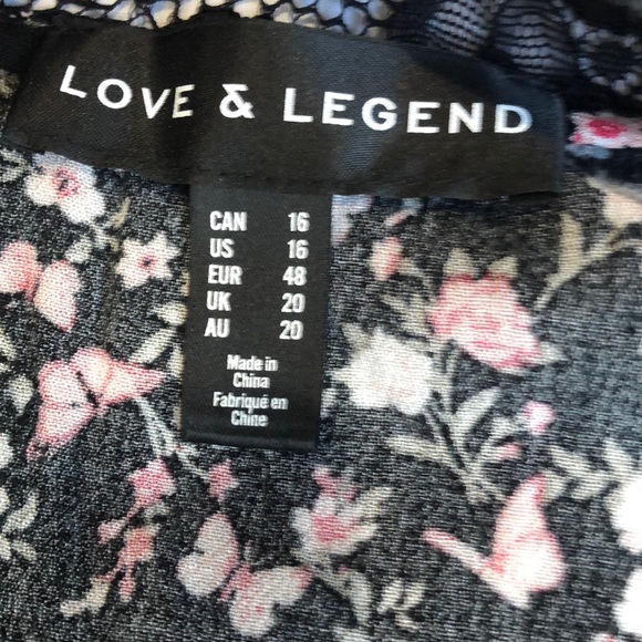 Love & Legend Floral Top - Picture 9 of 11